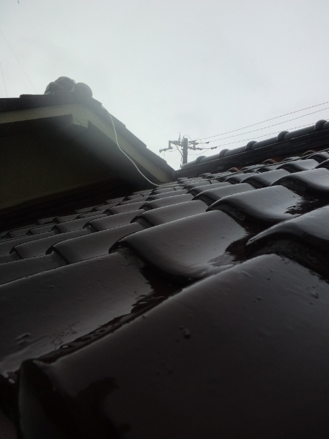 吹田市の雨漏り修理の原因は落ち棟尻の仕舞い方