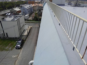 危険なマンション屋根の修理対策（橿原市）