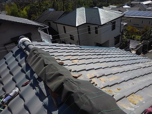 台風21号による屋根修理調査