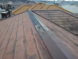 薄型化粧スレート屋根の修理調査（岸和田市）