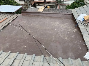 枚方市のトタン屋根修理工事